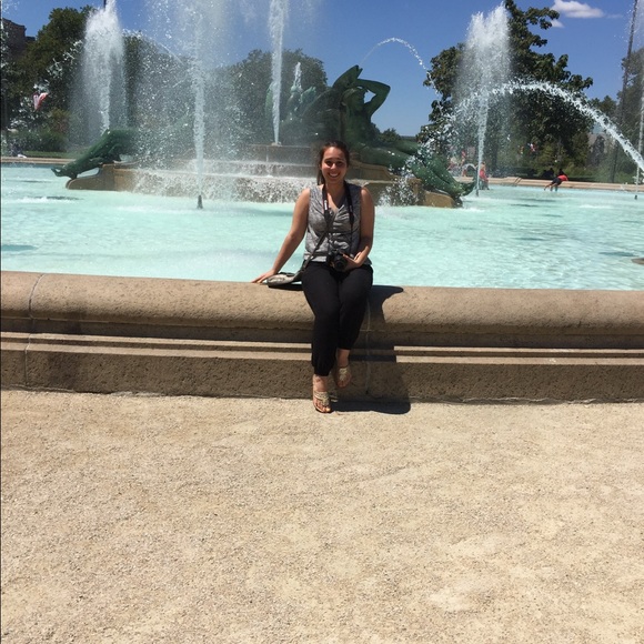 Thrift, NWT, and self pre-owned clothing - Picture 7 of 8